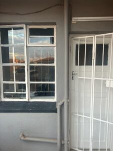 3 Bedroomed Flat, Newly Renovated to Let