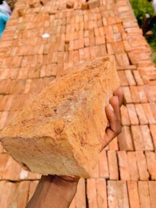 Semmi Common Bricks