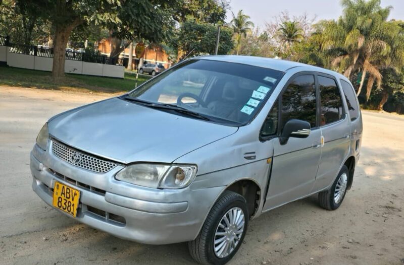 Toyota Spacio in Mutare
